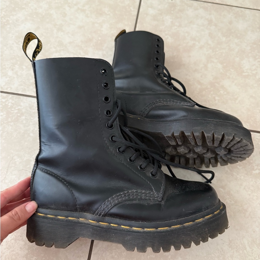 Dr. Martens 1490 bex